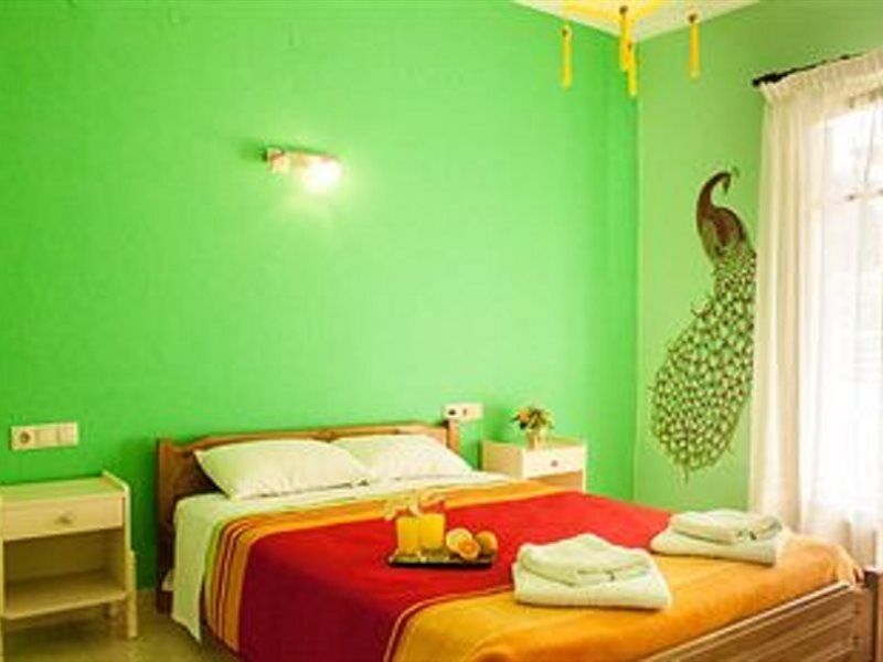 Bella Vista Beach Hotel And Studios Benitses  Dış mekan fotoğraf